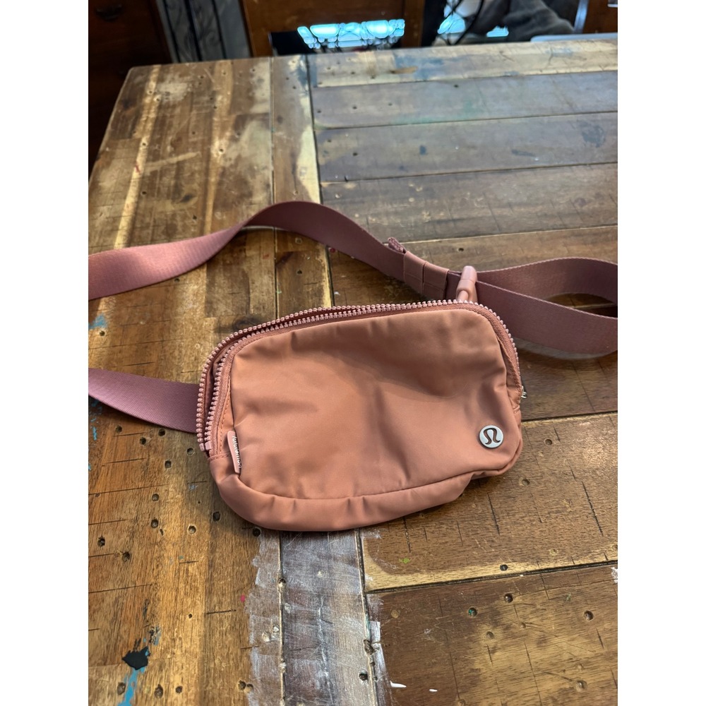Lululemon Everywhere Belt Bag 1L Pink Pastel Crossbody Waist Pack
